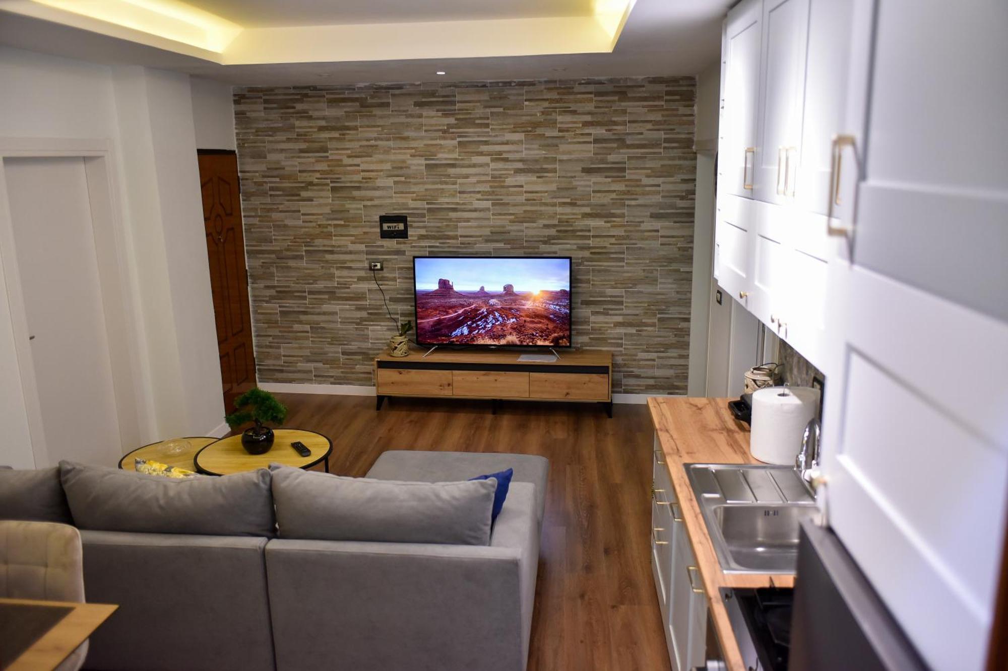Agron's Appartement *